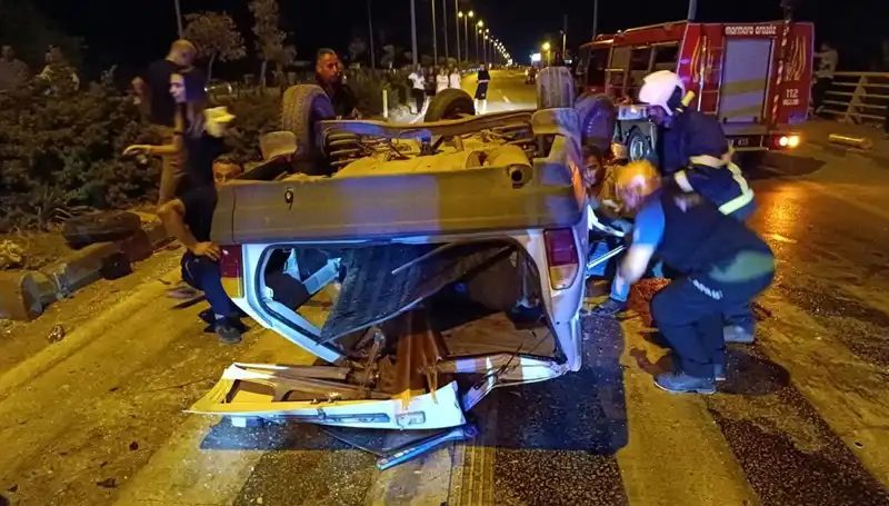Kavşakta Meydana Gelen Kaza: 2’si Ağır 7 Kişi Yaralandı