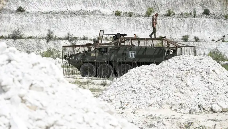 Ukrayna, ABD Yetkilisini Bakanlığa Çağırdı: Mühimmatın Kesilmesi Tehlikesi