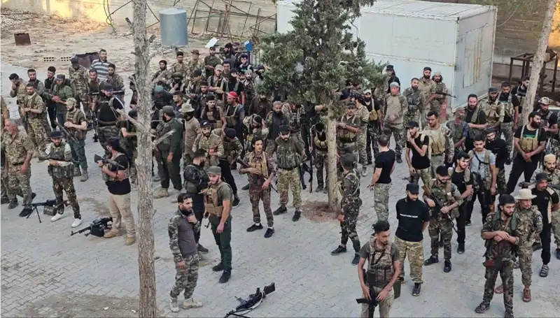 Suriye, PKK/YPG’ye Karşı Halep’e Askeri Sevkiyat Gerçekleştirdi