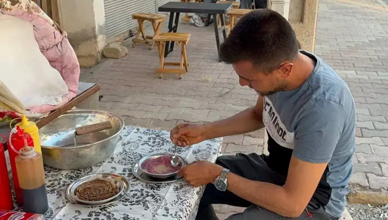 Toros Dağları'nın Zirvesinden Yükselen Lezzet: Tabağını 50 TL'ye Satıyor