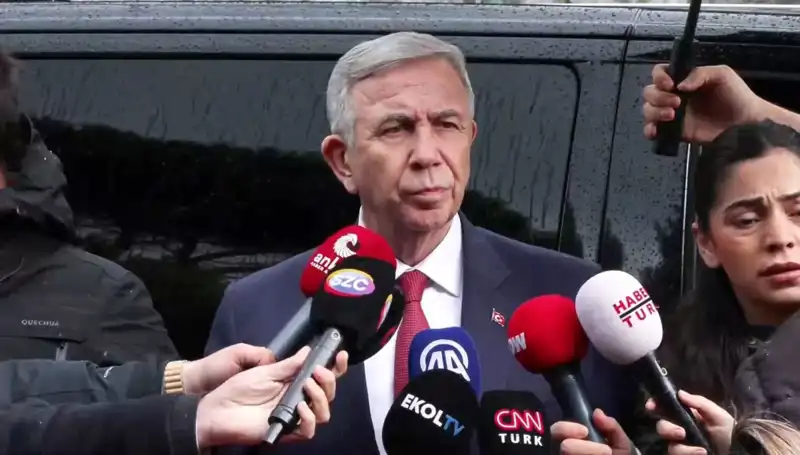 Mansur Yavaş’tan Dilek İmamoğlu’na Destek Ziyareti: Hukuk Vurgusu Öne Çıktı