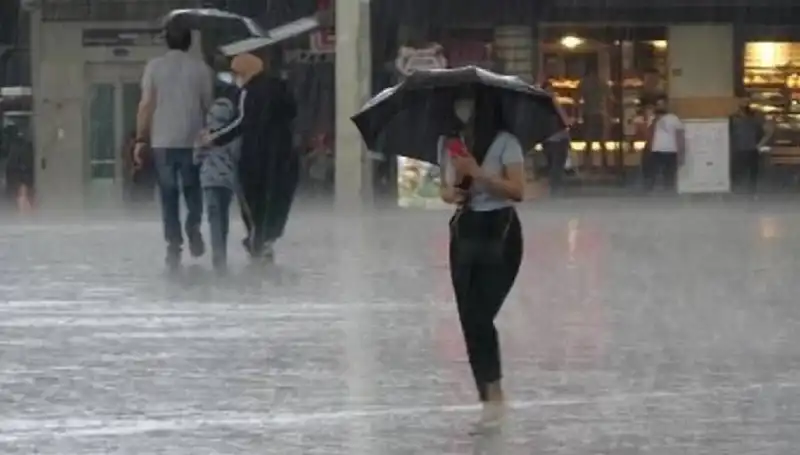 Marmara Bölgesi'nde Serinleme ve Yağış Uyarısı: Neler Bekleniyor?