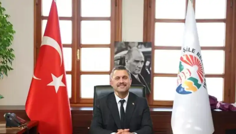 Şile Belediye Başkanı Özgür Kabadayı: Kimdir ve Neler Başardı?