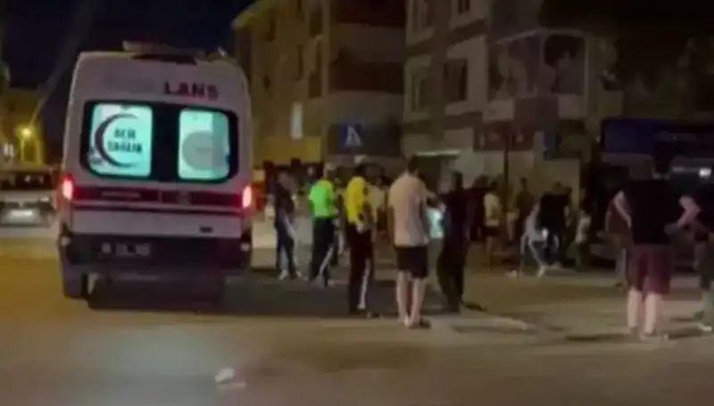 Alkollü Şoförün Korkunç Suçu: Tartıştığı Yayaları Kamyonetle Ezdi