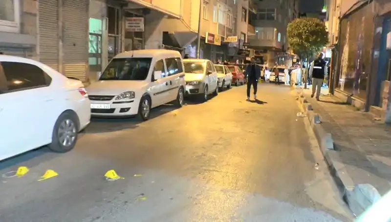 İstanbul'da Motosikletli Saldırı: Kan Donduran Olayda Bir Ölü, Bir Yaralı