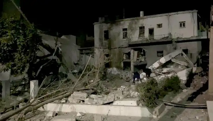 İsrail Hastaneye Saldırdı: Acil Servis Yıkıldı, Çok Sayıda Yaralı Var