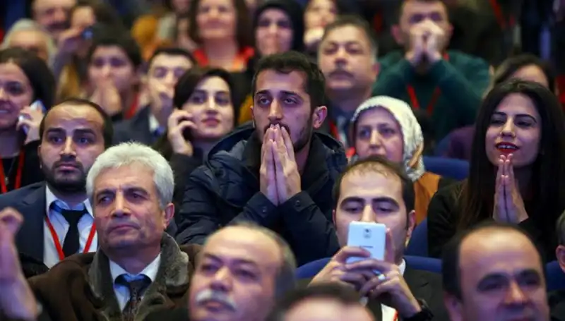2025’te 15 Bin Sözleşmeli Öğretmen Atamaları: Sözlü Sınav Tarihleri Açıklandı!