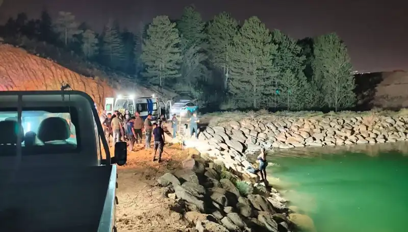 Doğum Günü Şoku: Gölette Can Pazarı yaşandı