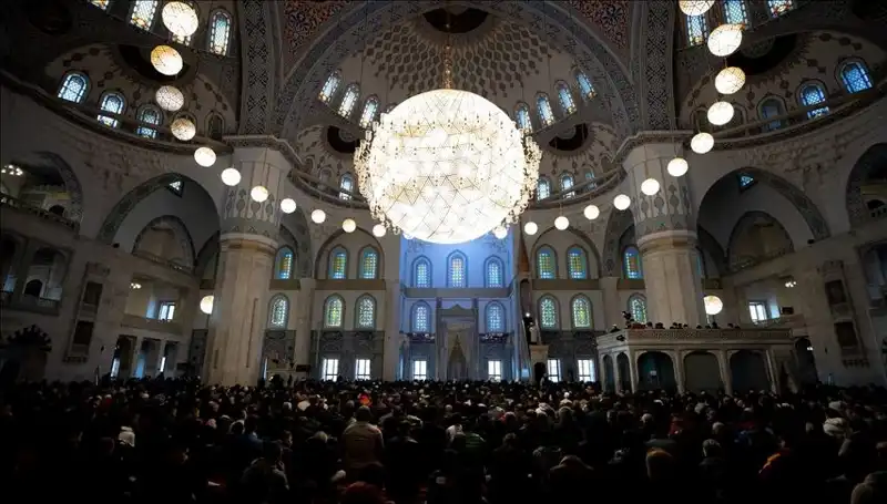 Safer Ayı Nedir? 2023 Takvimine Göre Ne Zaman Başlayacak?