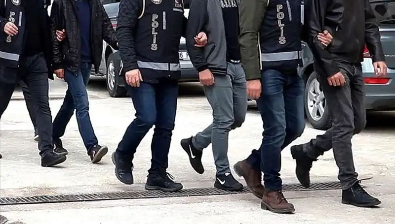 Ankara ve Antalya’da Fuhuş Çetesi Çökertildi: 20 Şüpheli Yakalandı!