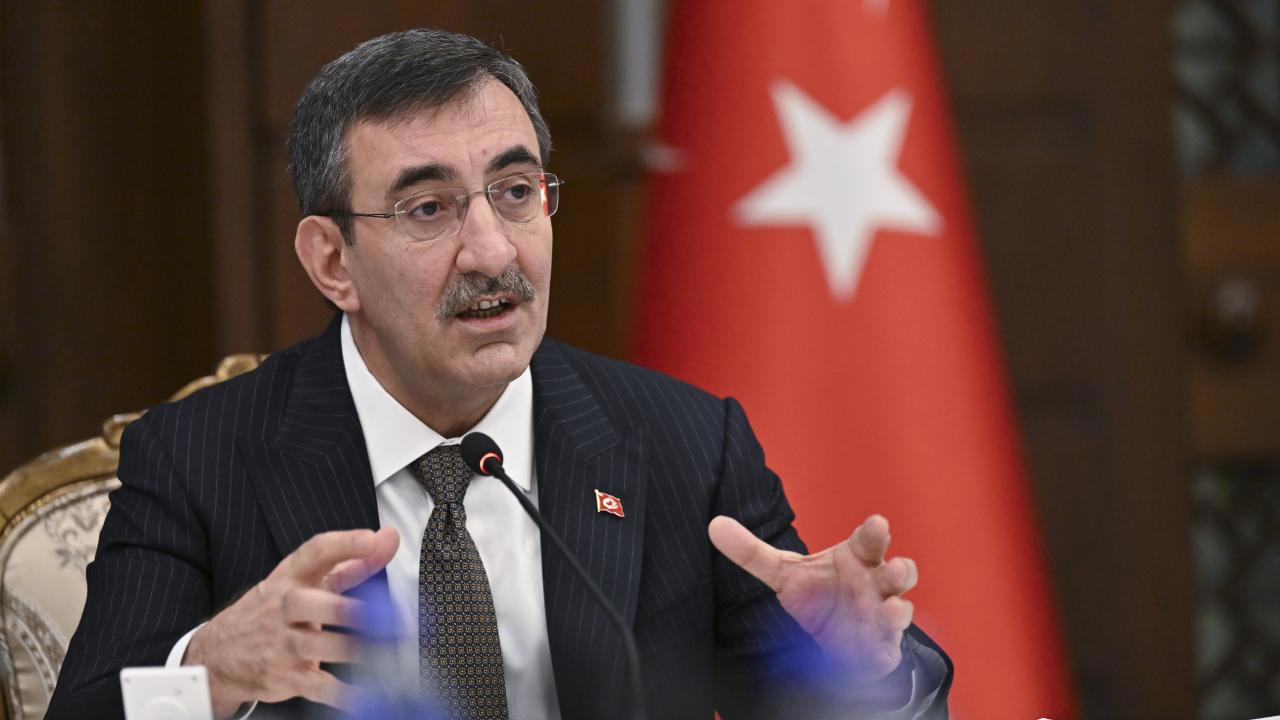 Cumhurbaşkanı Yardımcısı Yılmaz: Genç Çiftlere Maddi Destekler Sağlanacak