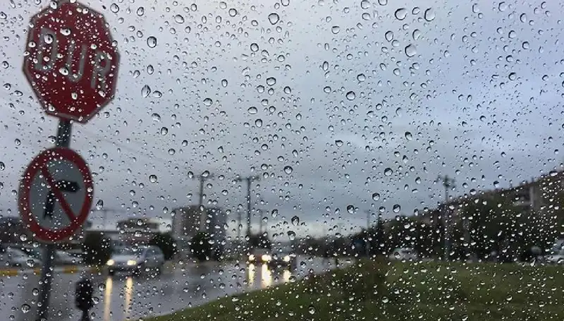 Meteoroloji'nin Uyarısı: 20 İlde Sağanak Yağış ve Sıcaklık Düşüşü Bekleniyor!