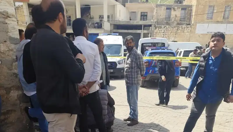 Cami Tuvaletinde Tüyler Ürperten Cinayet: Boğazı Kesilmiş Ceset Bulundu