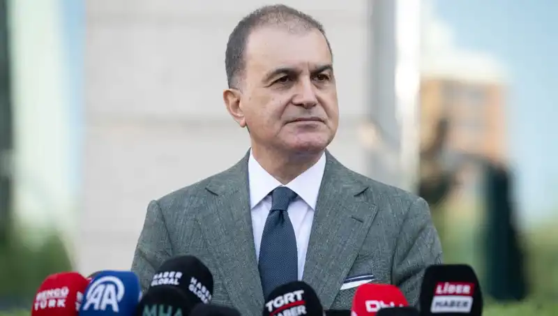 Ömer Çelik'ten Özel'e Tepki: Meşru Demokrasi ve Siyasi İstikrara Dikkat Çekti