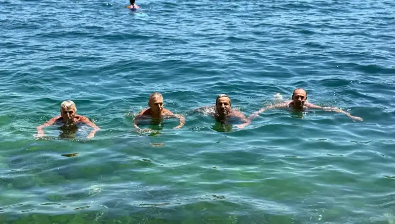 Sıcak Hava Dalgası: Termometreler 36 Dereceyi Gördü, Plajlar Doldu Taştı!